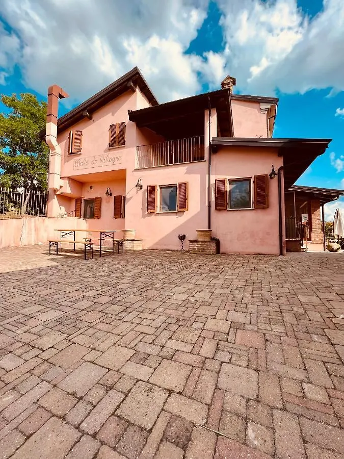 Villa Chaledo Milagro Ruino